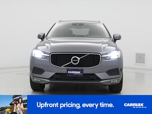 2021 Volvo XC60 T5 Momentum