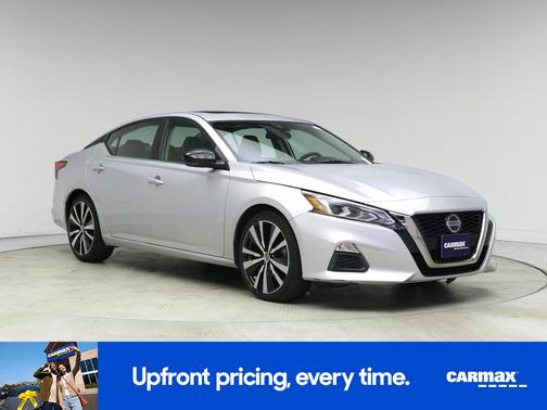2020 Nissan Altima SR