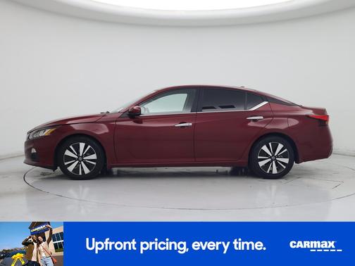 2022 Nissan Altima SV