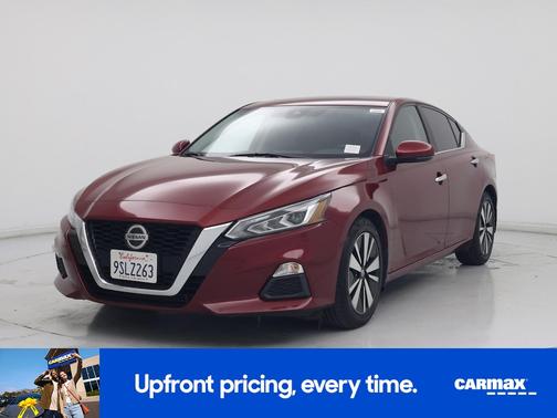 2022 Nissan Altima SV