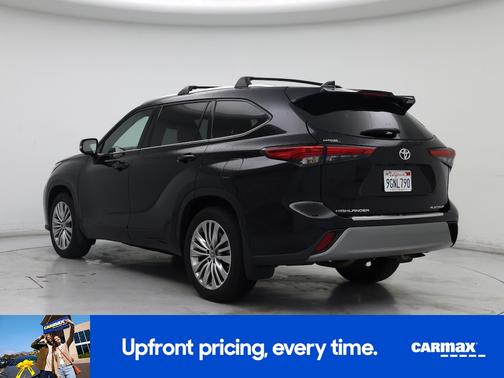 2023 Toyota Highlander Platinum