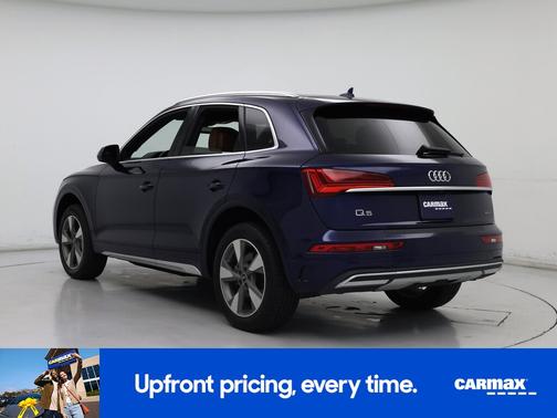 Blue 2023 Audi Q5 Premium