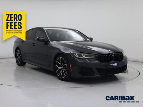 Gray 2022 BMW 530 I