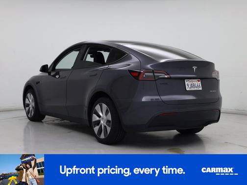 Gray 2023 Tesla Model Y Long Range