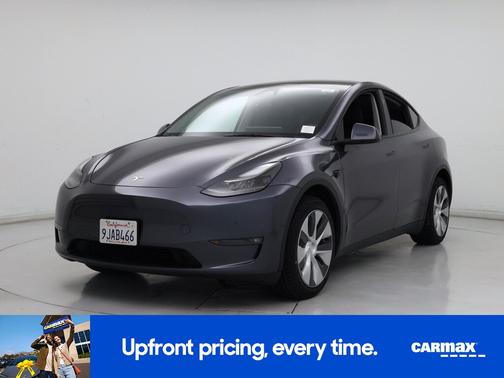 Gray 2023 Tesla Model Y Long Range