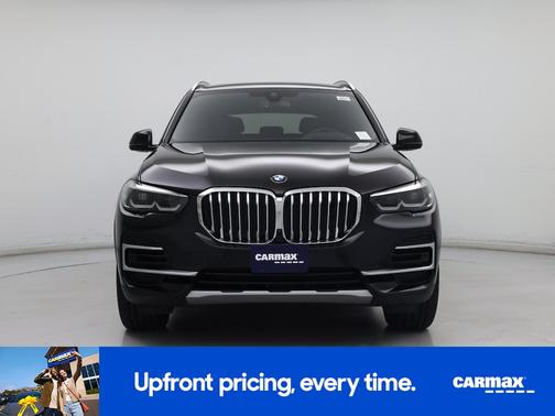 Black 2022 BMW X5 sDrive40i