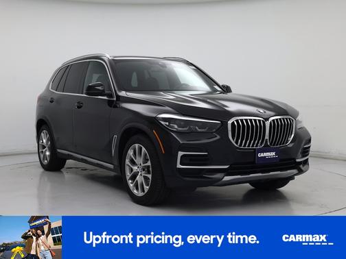 Black 2022 BMW X5 sDrive40i