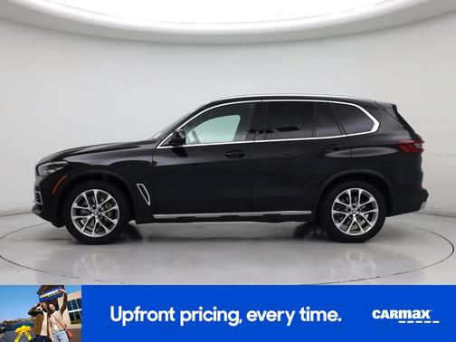 Black 2022 BMW X5 sDrive40i