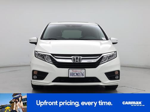 White 2018 Honda Odyssey EX-L