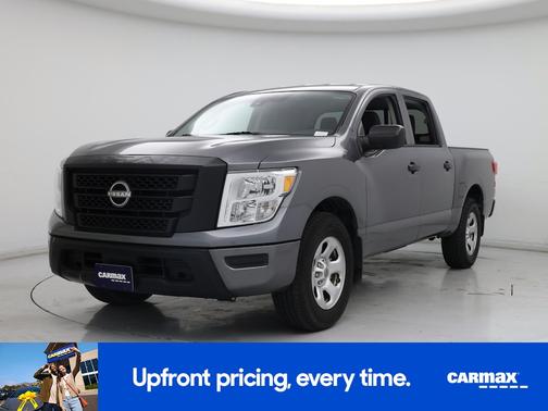 2023 Nissan Titan SV