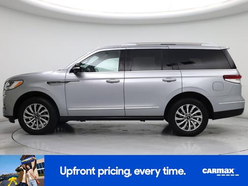 2022 Lincoln Navigator Standard