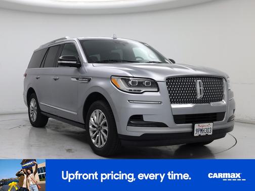 2022 Lincoln Navigator Standard