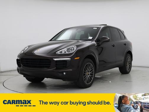 2017 Porsche Cayenne Platinum