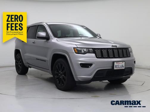 Silver 2018 Jeep Grand Cherokee Altitude
