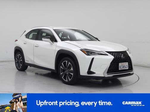 White 2022 Lexus UX 250h
