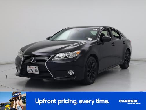 Black 2015 Lexus ES 300h