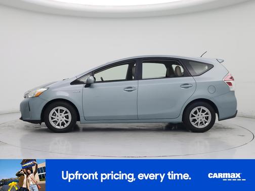 2015 Toyota Prius v Four