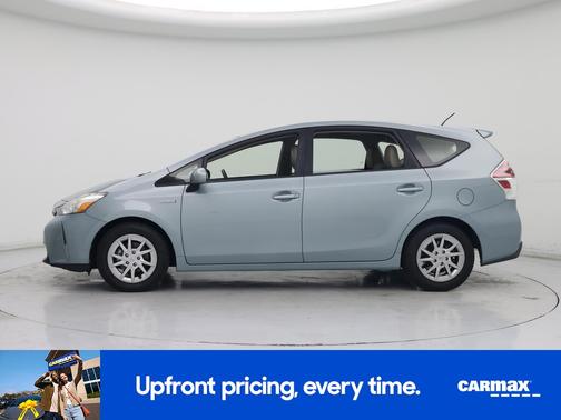 2015 Toyota Prius v Four