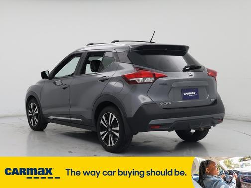 2019 Nissan Kicks SR