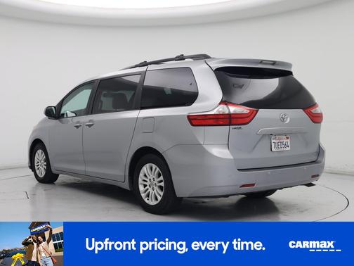 2016 Toyota Sienna XLE