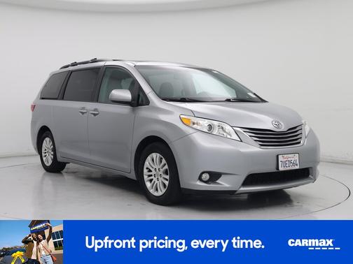 2016 Toyota Sienna XLE