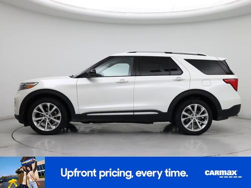 White 2023 Ford Explorer Platinum