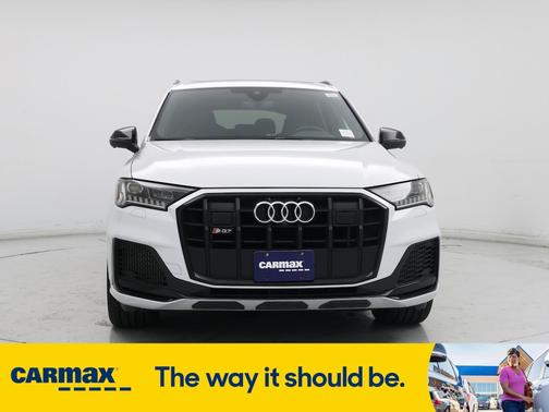 2023 Audi SQ7 Premium Plus
