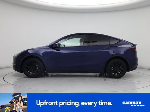 Blue 2024 Tesla Model Y Long Range
