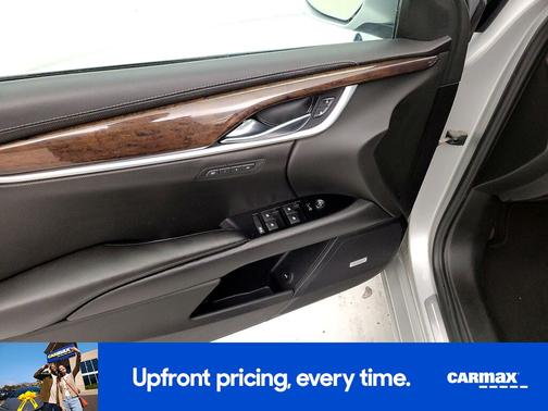 Silver 2017 Cadillac XTS Luxury
