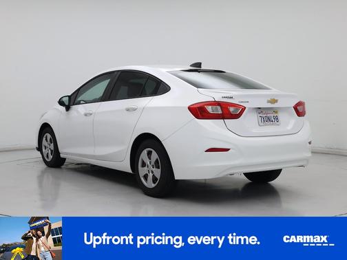 White 2017 Chevrolet Cruze LS