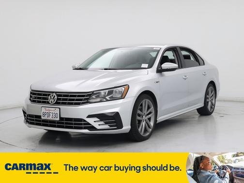 2018 Volkswagen Passat R-Line