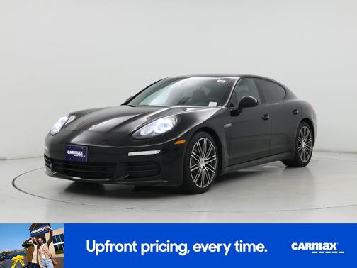 2015 Porsche Panamera 