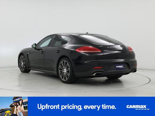 2015 Porsche Panamera 