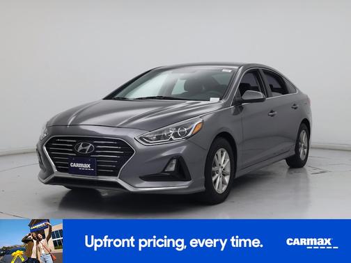 Gray 2019 Hyundai SONATA SE