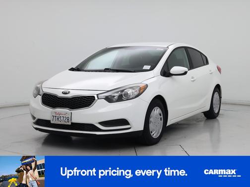 White 2016 Kia Forte LX