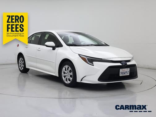 White 2025 Toyota Corolla Hybrid LE