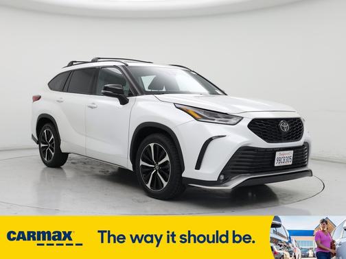 2022 Toyota Highlander XSE