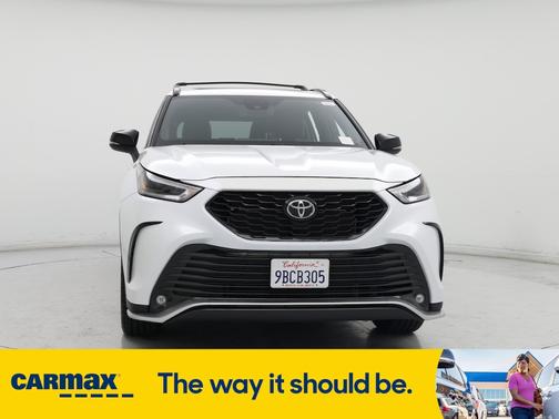 2022 Toyota Highlander XSE