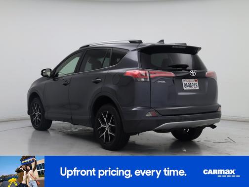 2017 Toyota RAV4 SE