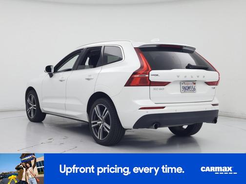 2021 Volvo XC60 T5 Momentum