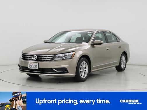 2016 Volkswagen Passat S