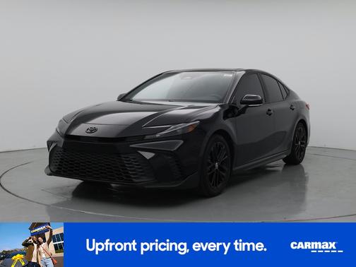 Black 2025 Toyota Camry SE