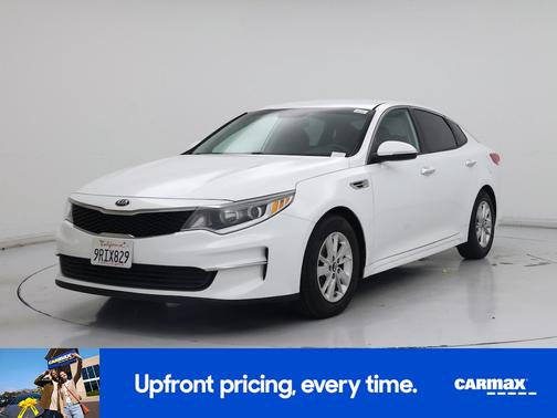White 2017 Kia Optima LX