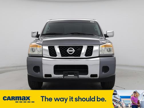 2014 Nissan Titan SV