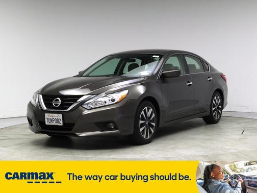 2016 Nissan Altima SV