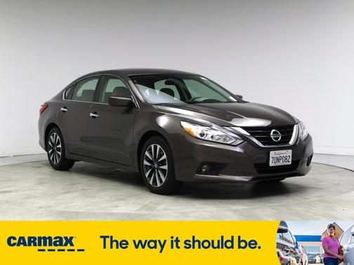 2016 Nissan Altima SV