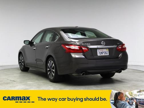 2016 Nissan Altima SV
