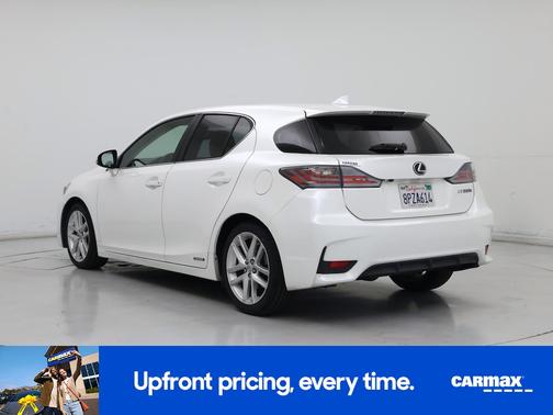 White 2017 Lexus CT 200h
