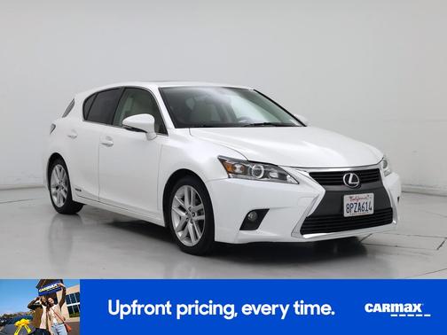 White 2017 Lexus CT 200h