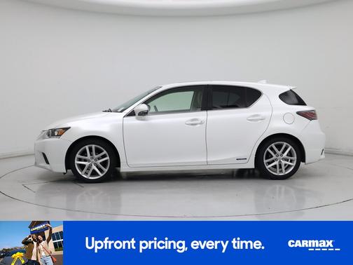 White 2017 Lexus CT 200h